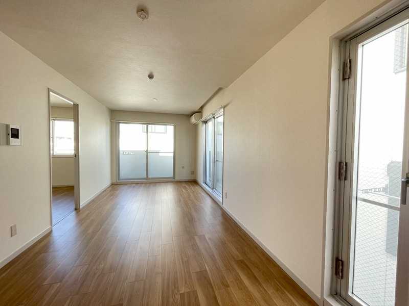 コスモリード駒沢大学308の室内2