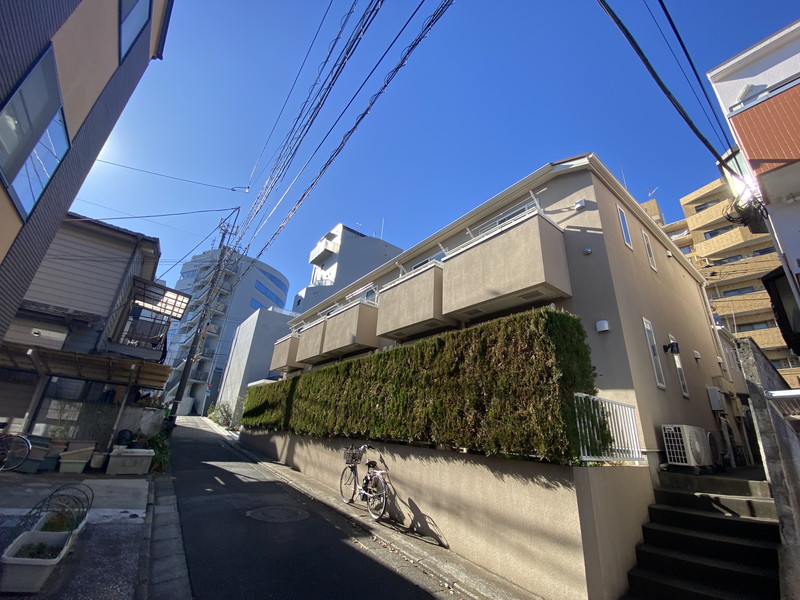 カーサ碑文谷203の外観