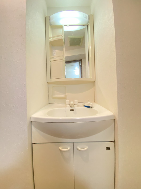 セレステ三軒茶屋304の室内8