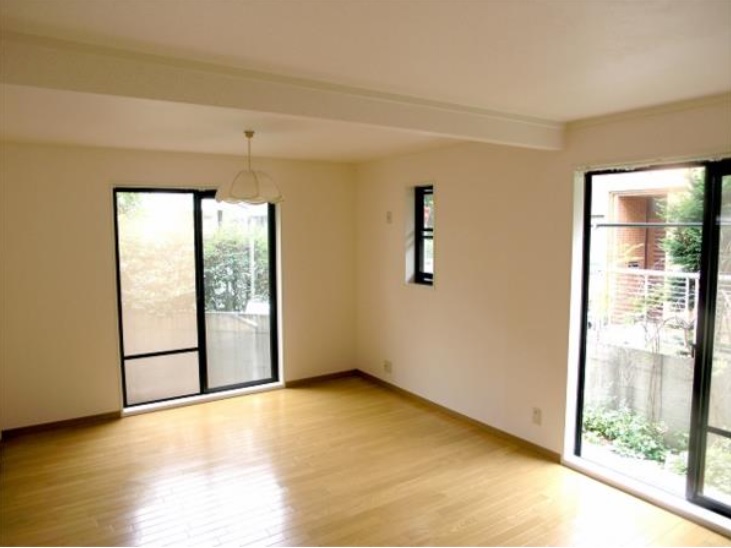 ガーデンハウス三軒茶屋301の室内4