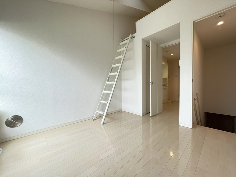 テラス学芸大学205の室内2