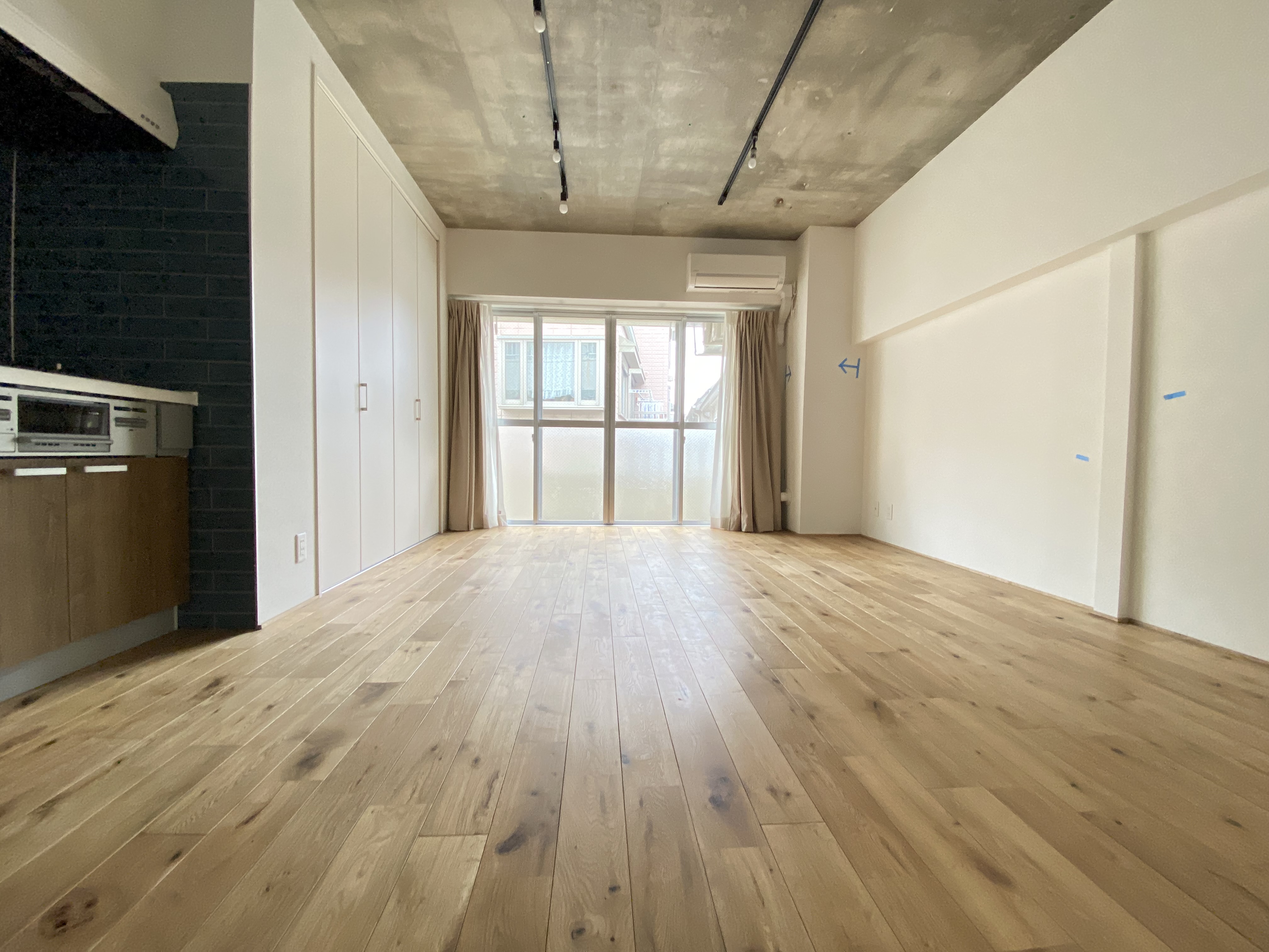 リフィオ三軒茶屋3-Aの室内1