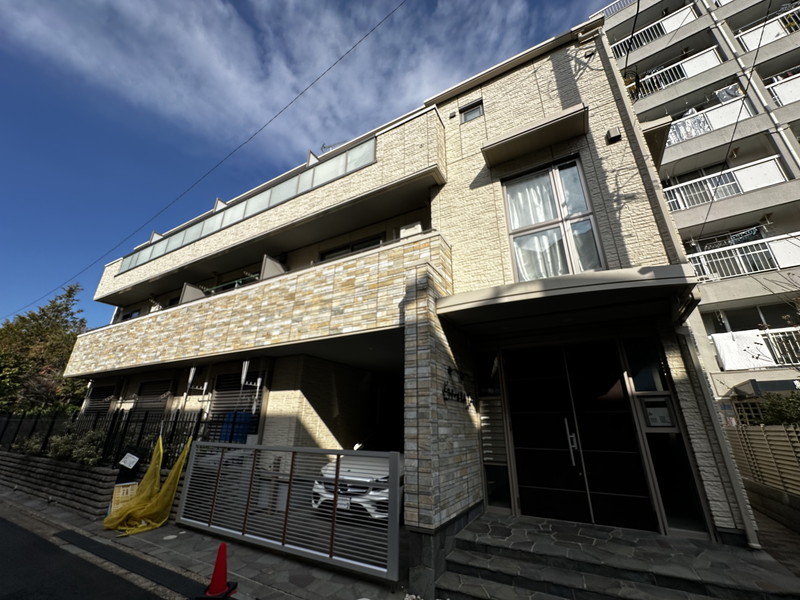 ラテール東山305の室内1