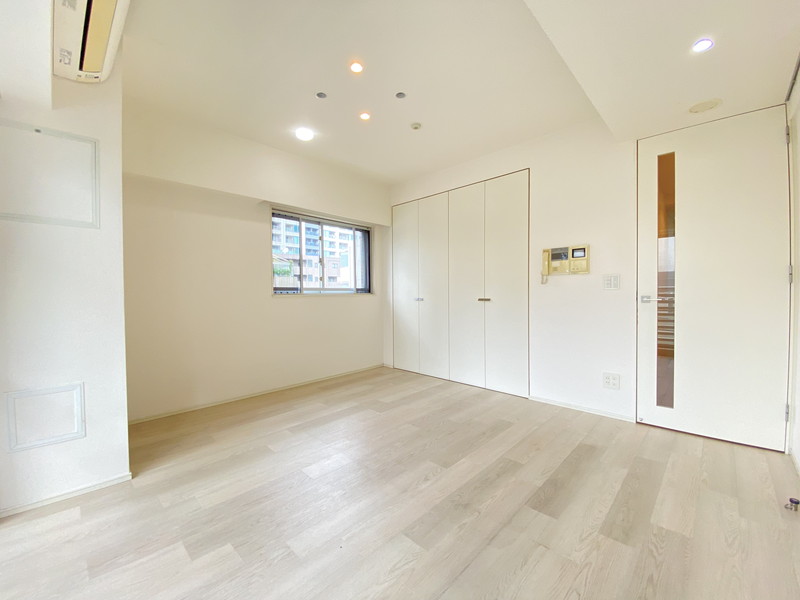 Brillia ist 白金高輪(ブリリア イスト白金高輪)401の室内2