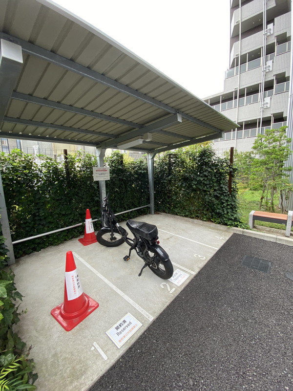 シュトラーレ神山町1301の室内18