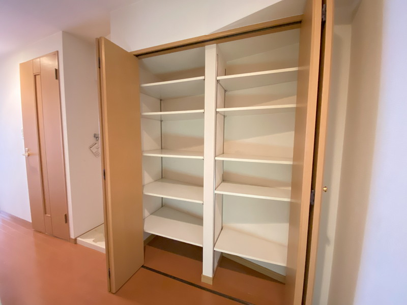 プラティーク三軒茶屋701の室内2