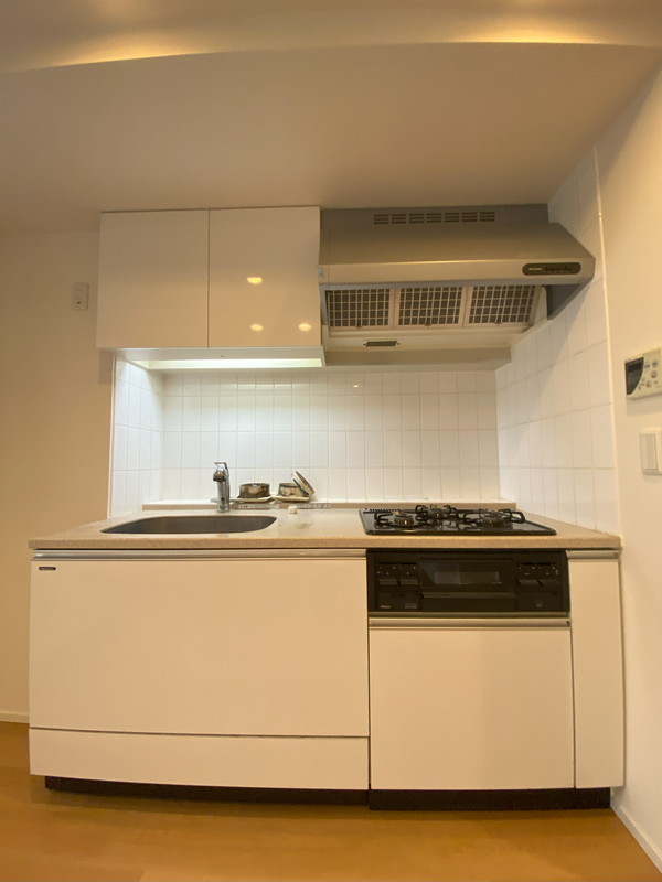 レジデンス代々木公園406の室内4