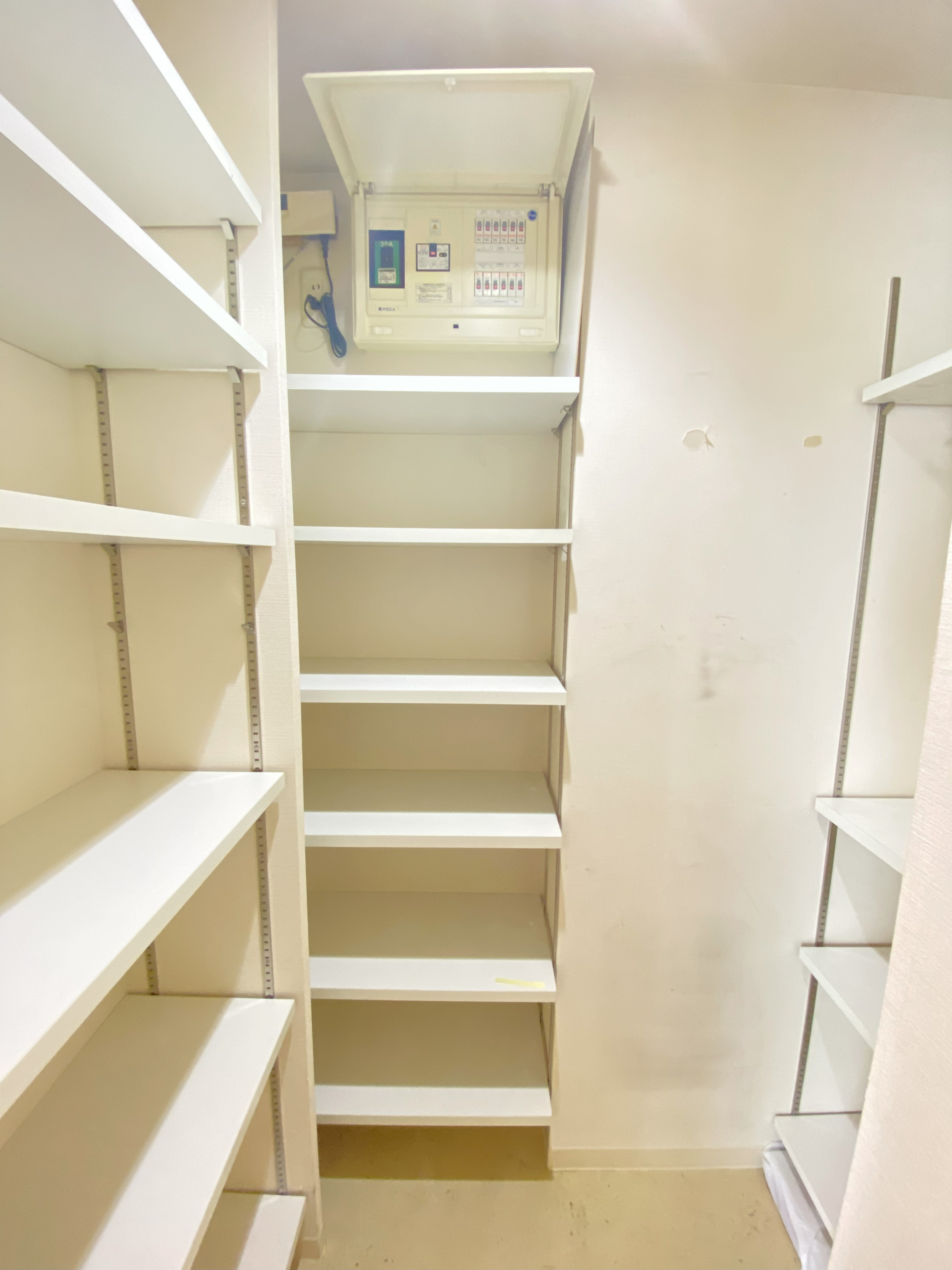 レグノ・スイート三軒茶屋704の室内12