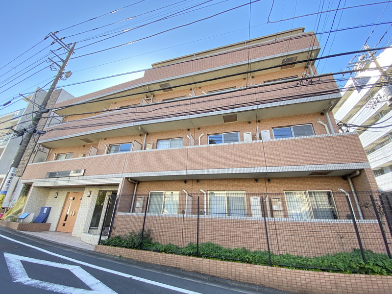 サンテミリオン目黒東山弐番館402の室内1