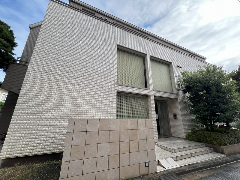 グランパルク駒場野201の外観