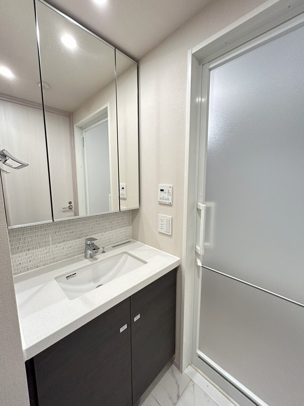 ザ・パークハビオSOHO代々木公園213の室内11