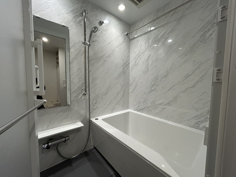 パーク・アヴェニュー神南403の室内8