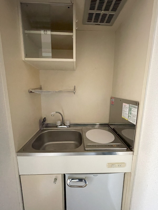 レオパレス三軒茶屋A棟201の室内14