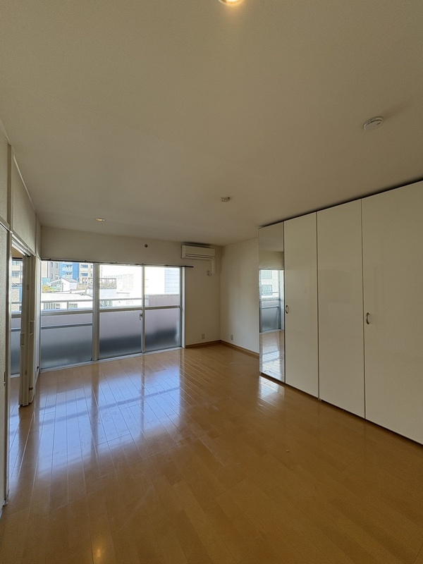 パラスト青葉台402の室内1
