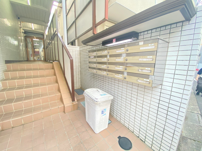 レザン池尻大橋302の室内2