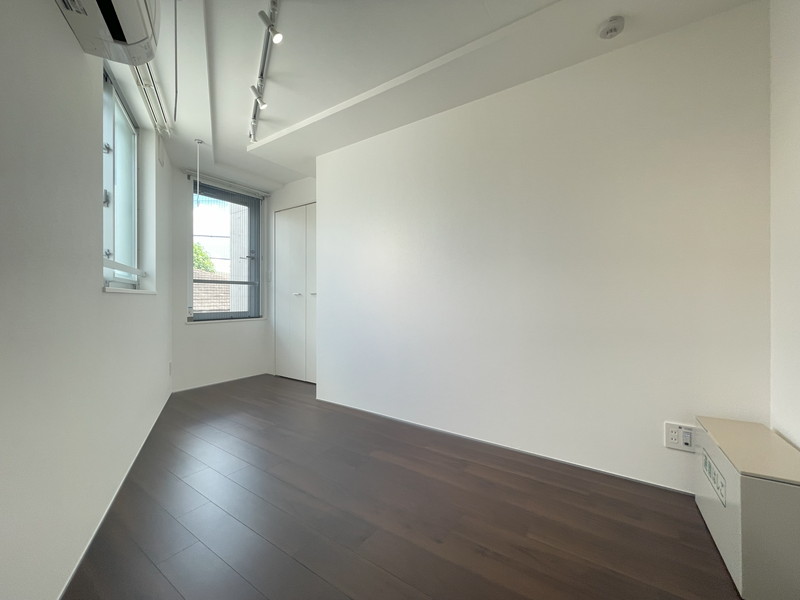CREAL三軒茶屋（クリアル三軒茶屋）304の室内1