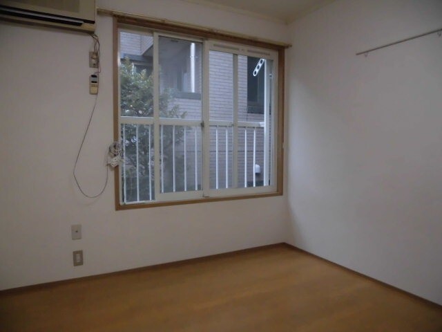 コートアオイ205の室内5