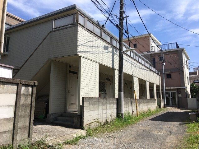 コートアオイ205の室内1