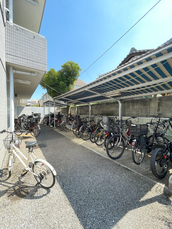 コスモリード三軒茶屋303の室内17