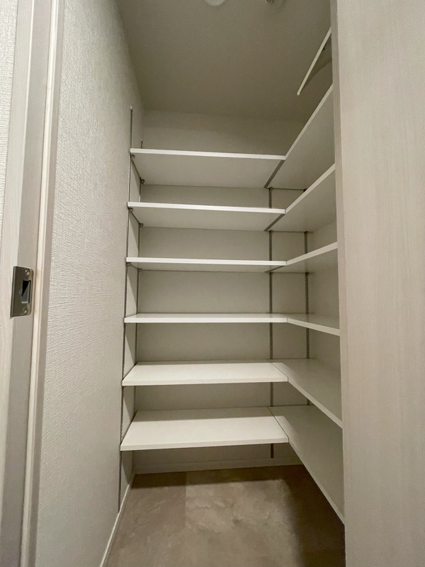 LUMIEC SANGENJAYA（ルミーク三軒茶屋）303の室内7