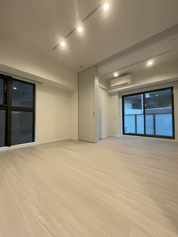 LUMIEC SANGENJAYA（ルミーク三軒茶屋）303の室内17