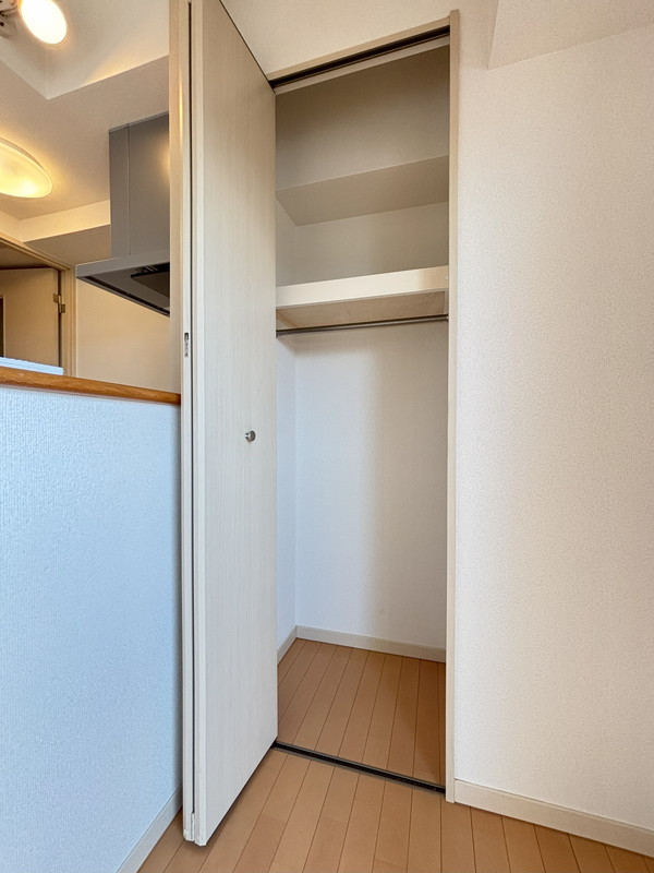 ディモーラ都立大学803の室内11