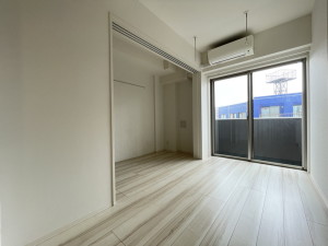 ラティエラ都立大学405の室内3