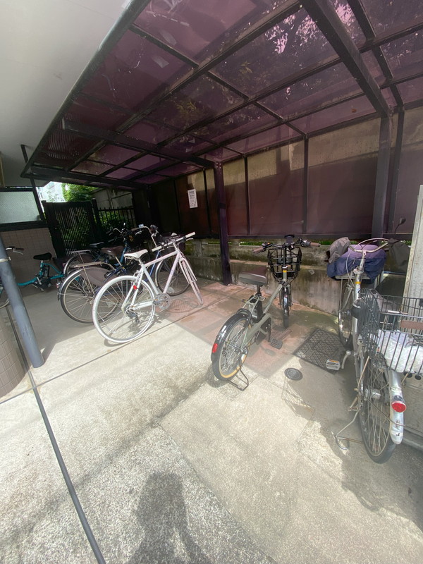 YMO弦巻301の室内4