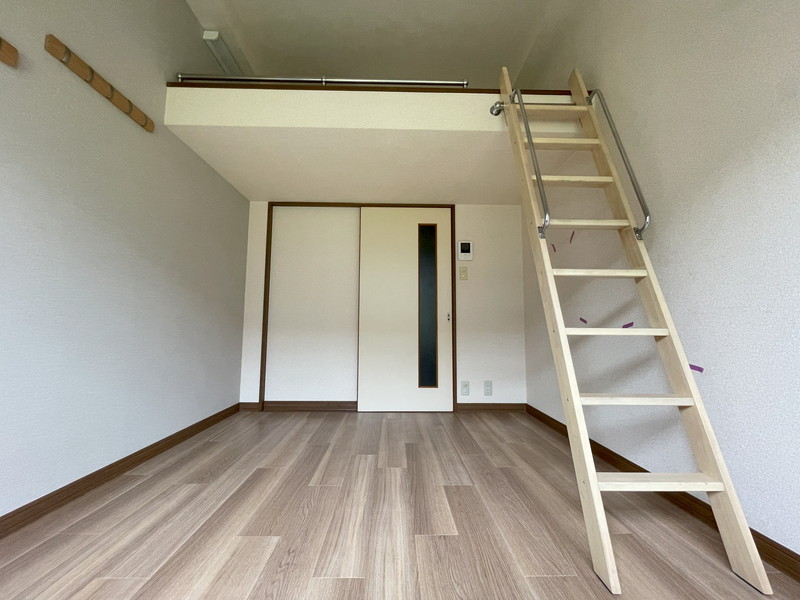 アーバ・ハイツ若林315の室内2