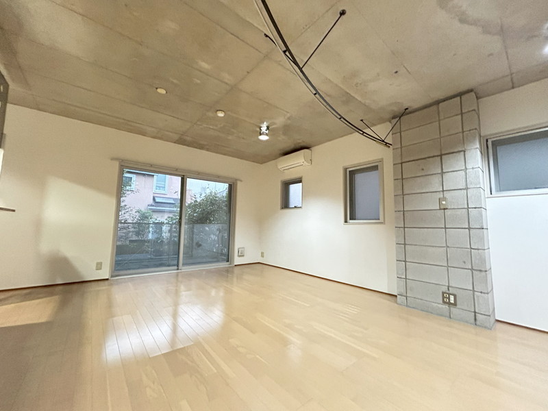 柿の木坂あらた106の室内2