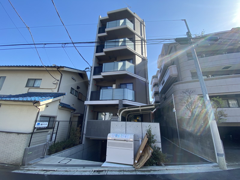 アルティザ自由が丘304の外観