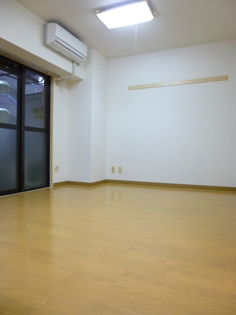 ダイアパレス池尻大橋902の室内2