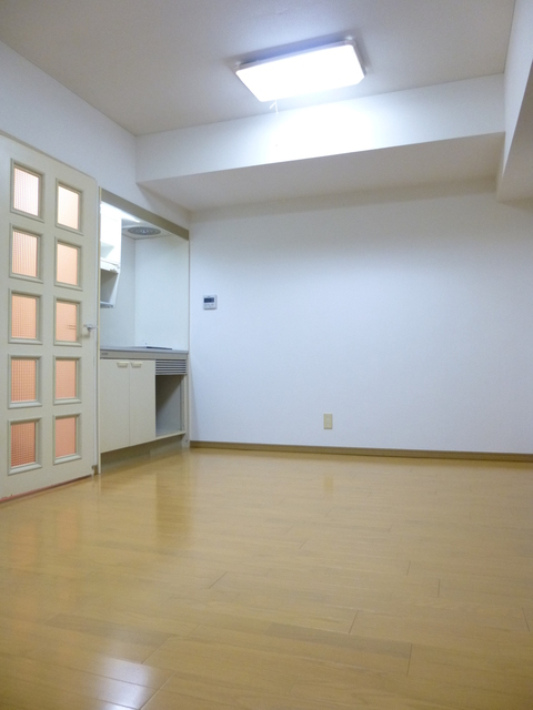 ダイアパレス池尻大橋902の室内3