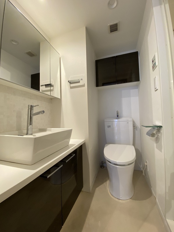 88.AOBADAI402の室内6