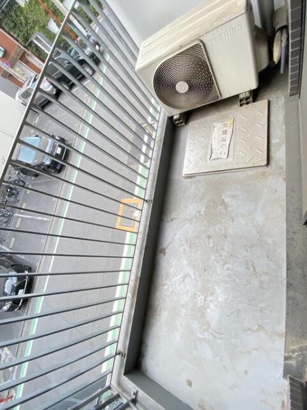 88.AOBADAI402の室内11