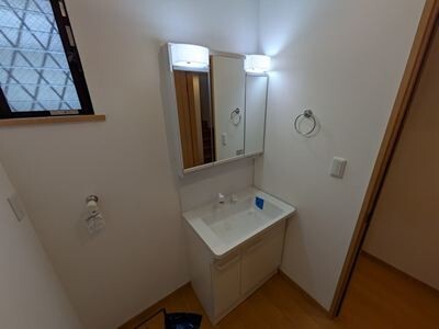 鷹番2丁目戸建1の室内5