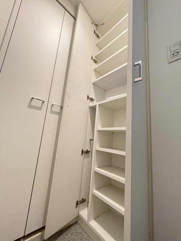 グランドコンシェルジュ用賀アジールコート307の室内5