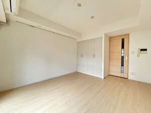 スペーシア三軒茶屋弐番館306の室内1