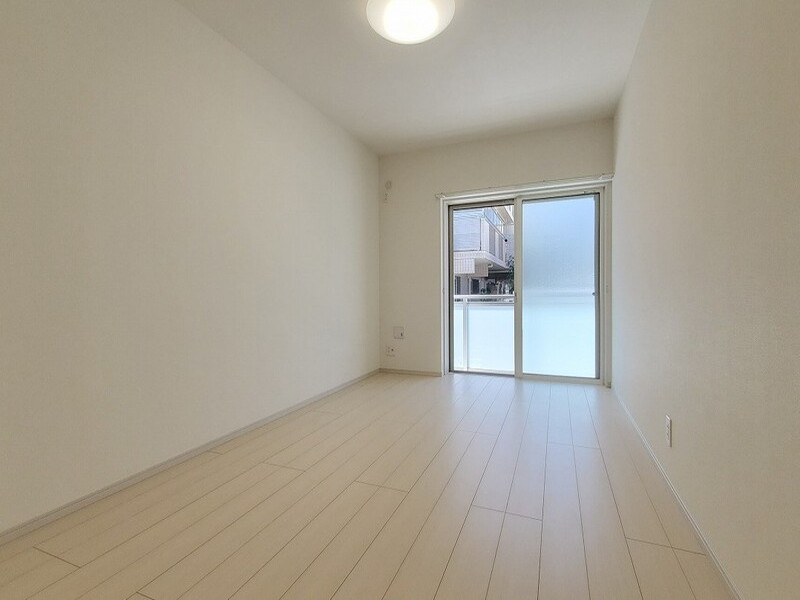 リブリ・三軒茶屋102の室内1