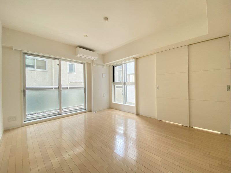 ミリアレジデンス桜新町303の室内1