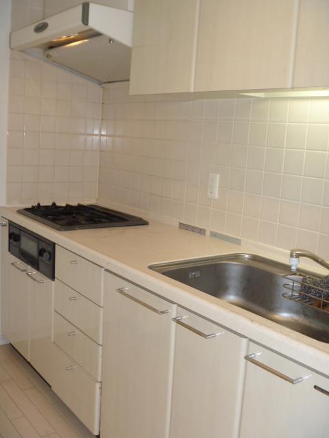 アーデン駒沢パークフロント202の室内5