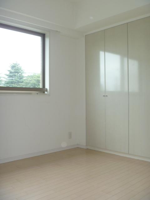 アーデン駒沢パークフロント202の室内2