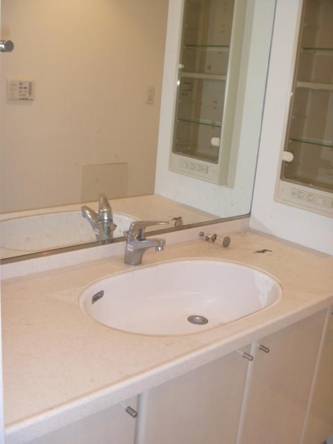 アーデン駒沢パークフロント202の室内6