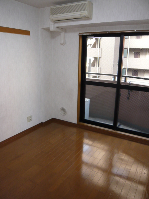 サンテミリオン恵比寿402の室内3