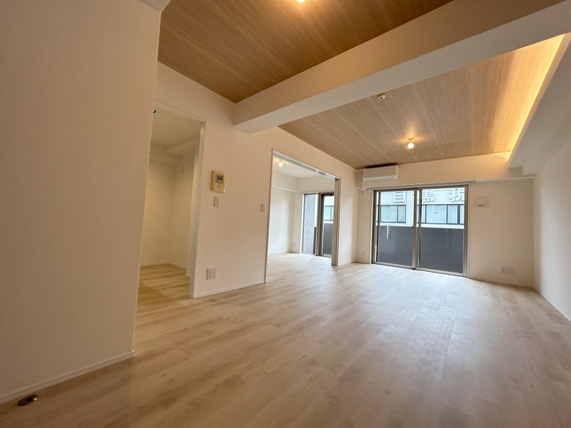 レジディア祐天寺611の室内3