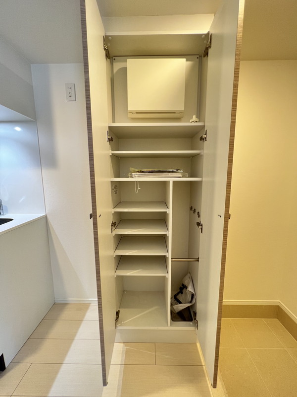 ディアレイシャス池尻大橋309の室内8