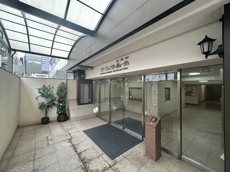 代官山パーフェクトルーム512の室内2