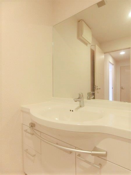 パインコート恵比寿302の室内11