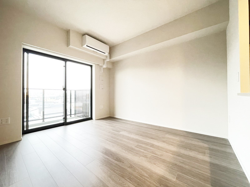 プレディアコート三軒茶屋502の室内1