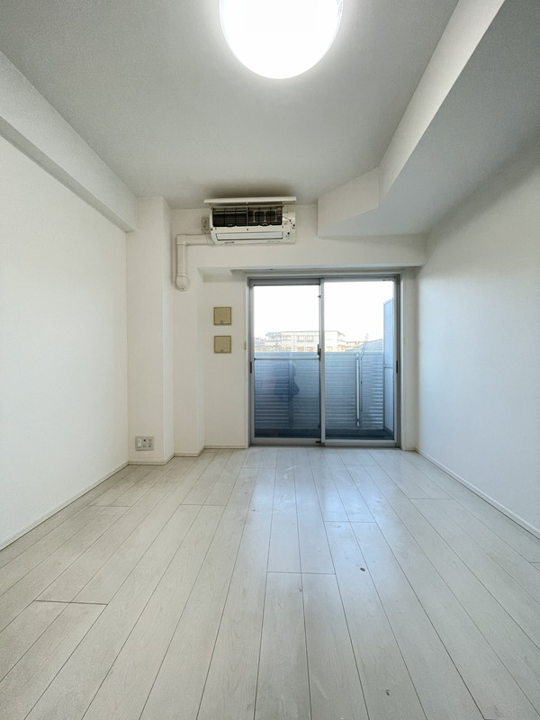 レグゼ用賀302の室内10